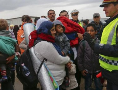 Σουηδία: Η κυβέρνηση υποβάλει τεστ χριστιανοσύνης στους πρόσφυγες που έχουν αιτηθεί άσυλο